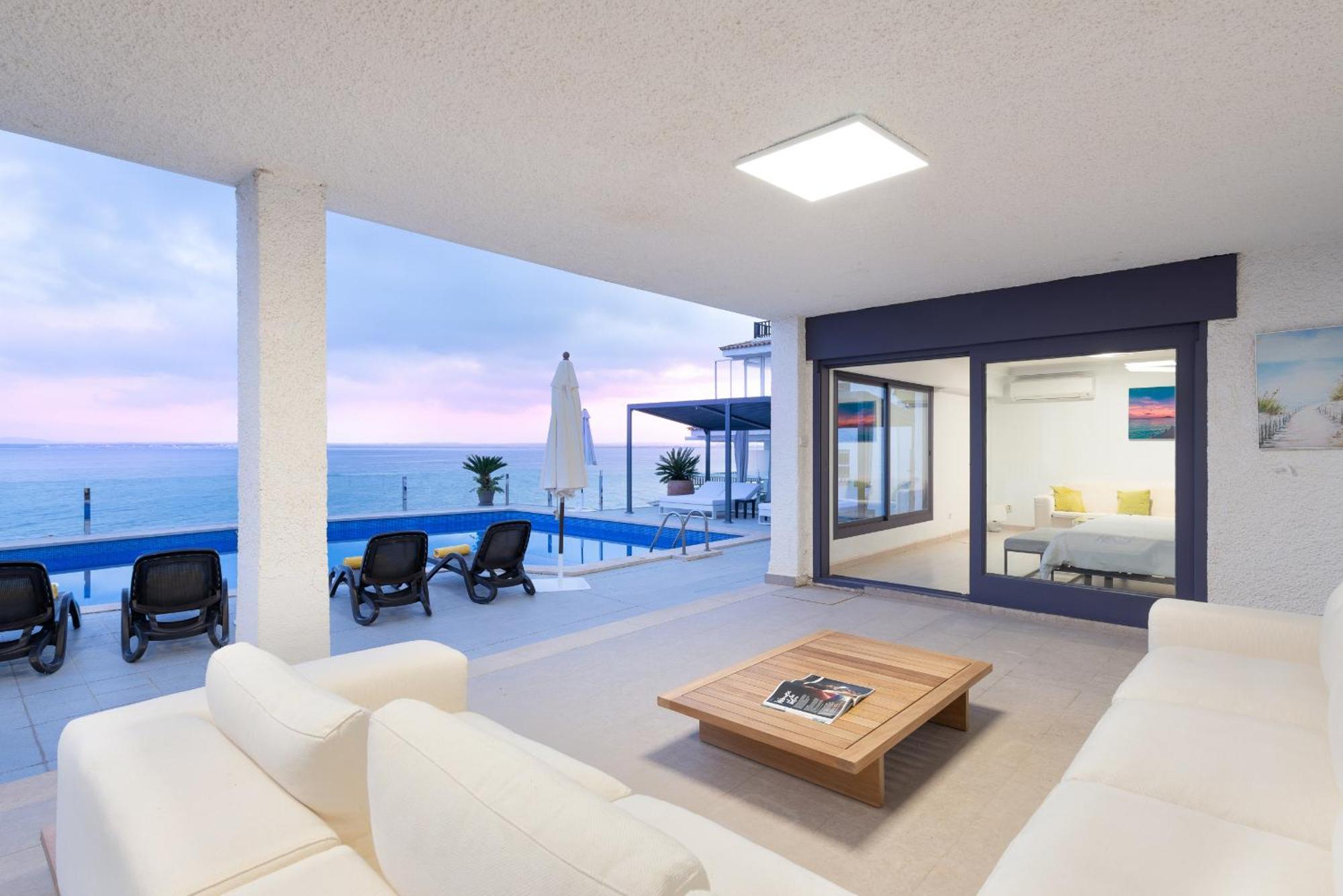 Villa President, Con Piscina Privada Alcanada Exteriör bild