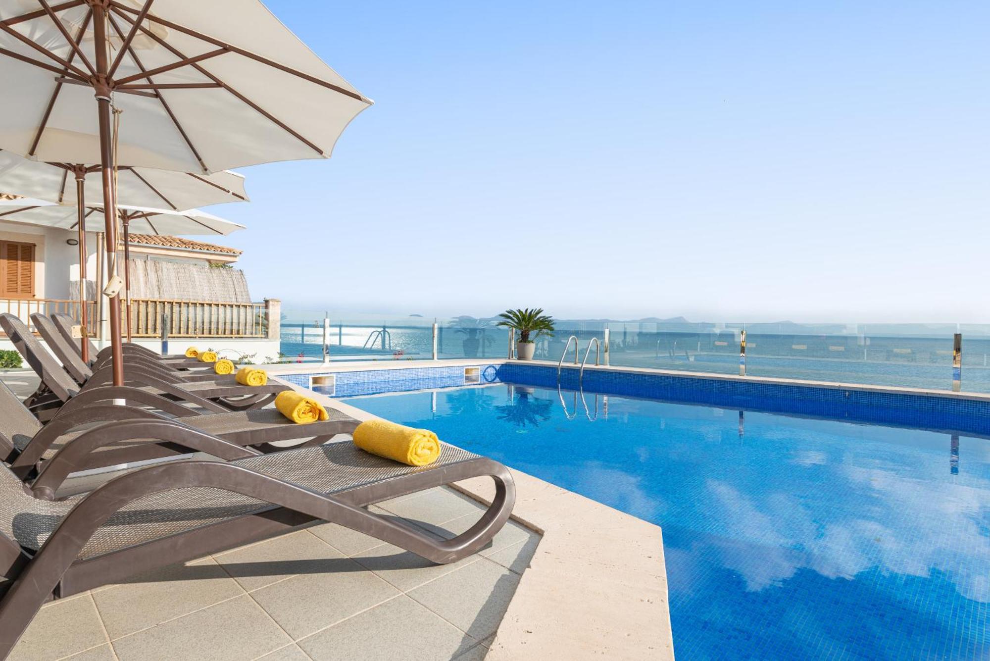 Villa President, Con Piscina Privada Alcanada Exteriör bild